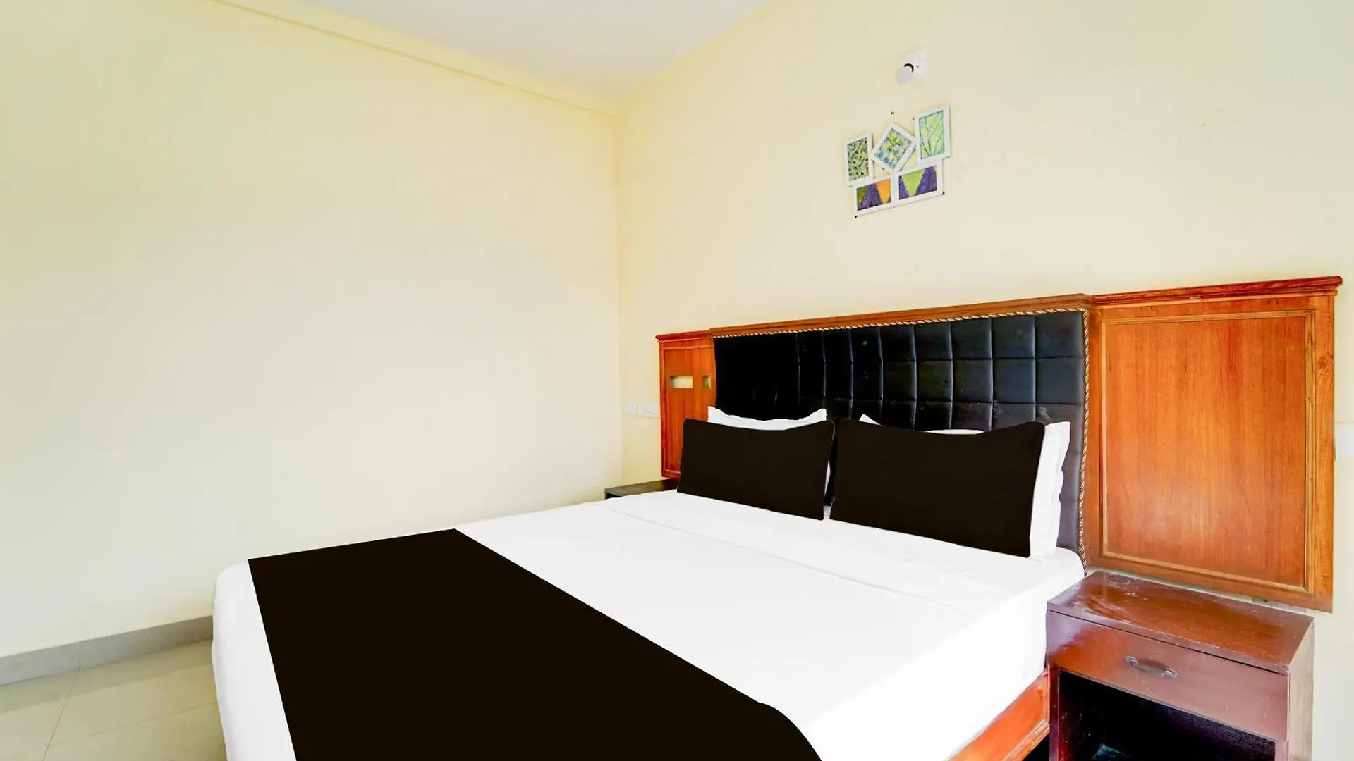 Hotel O Karyavattom Formerly Viswam Greenfield Thiruvananthapuram