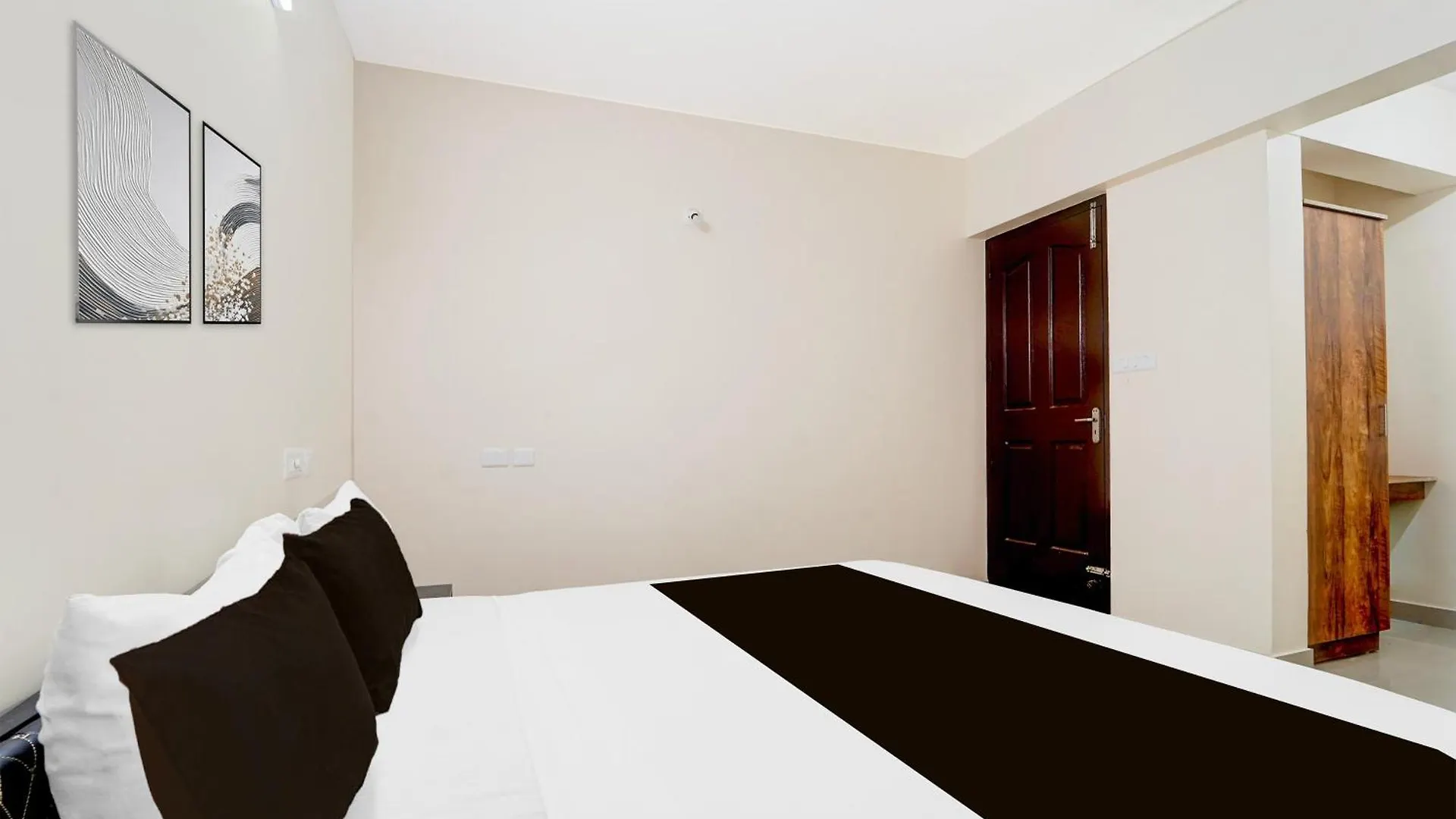 Hotel O Karyavattom Formerly Viswam Greenfield 3*, Thiruvananthapuram